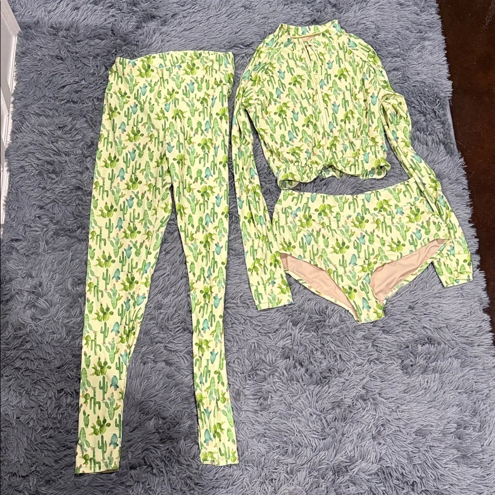 Mott50 swim and activewear set - Picture 1 of 5